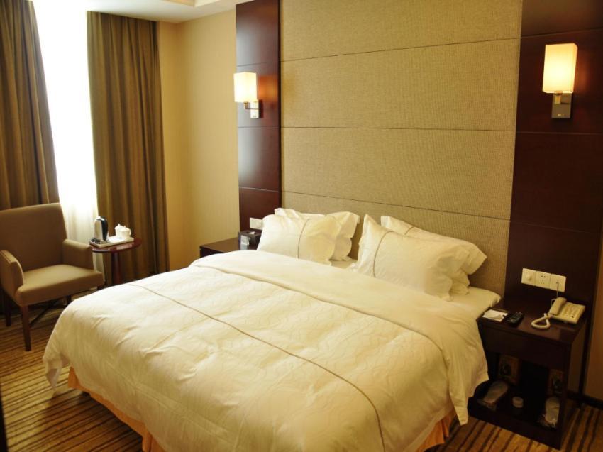 Shun Ying Li Yu Hotel Cantón Habitación foto